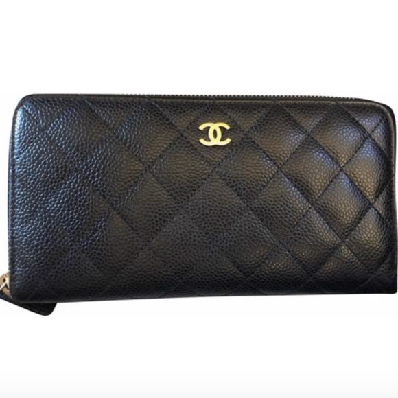 CHANEL Handbags - Chanel Black Caviar/Burgundy Zip Wallet